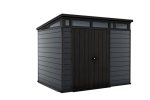 Vue en angle de l'abri gris anthracite installé dans un jardin