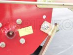 Photo montrant un attelage en place sur un petit tracteur